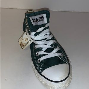 Women / men’s converse